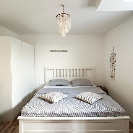 Lovely Basement Rental Bled Buitenkant foto