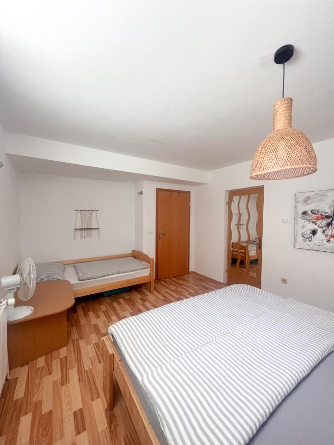 Lovely Basement Rental Bled Buitenkant foto